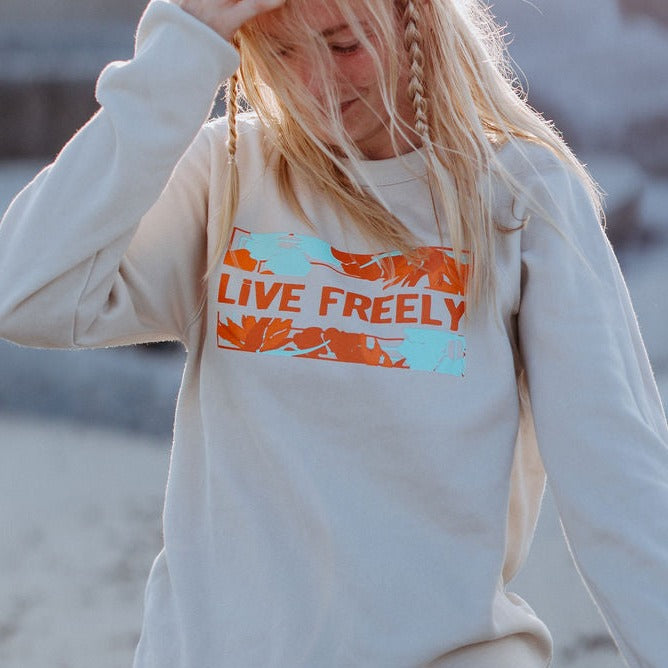 Women's Coastal Sweatshirt